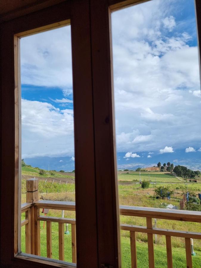 Hotel Cabanas Y Mirador Secret Garden Cr Cartago Dış mekan fotoğraf