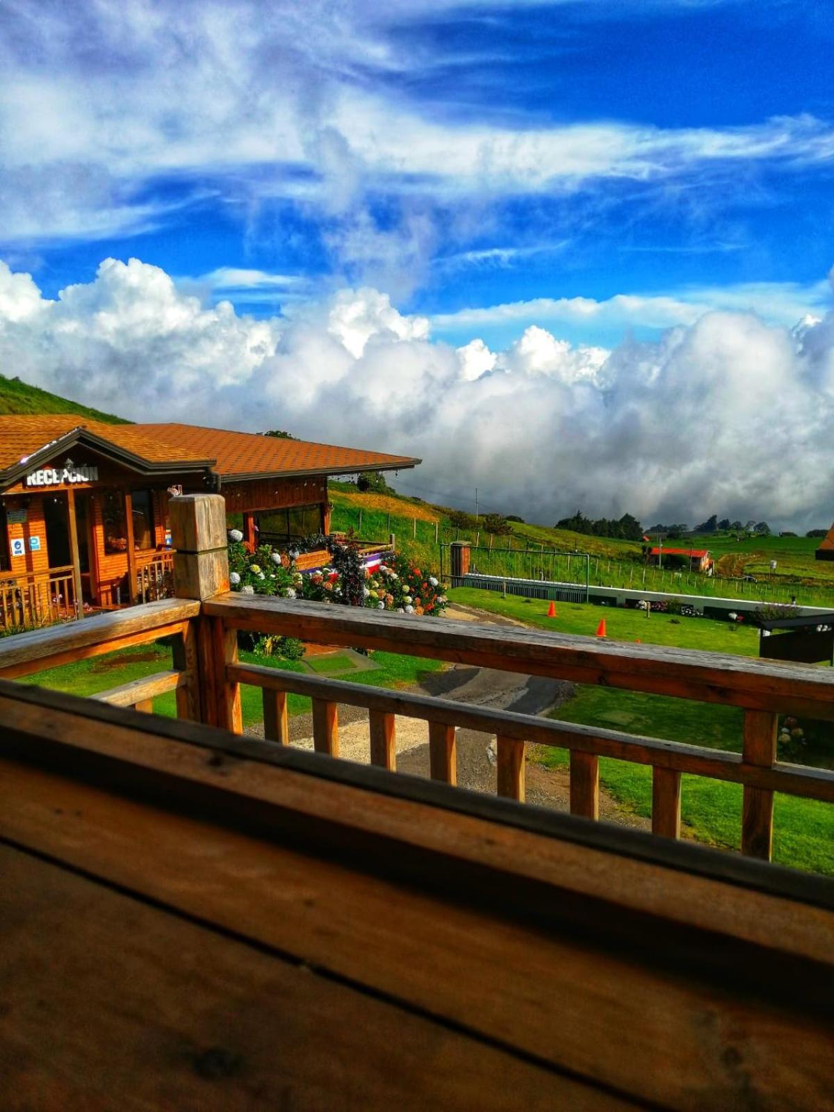 Hotel Cabanas Y Mirador Secret Garden Cr Cartago Dış mekan fotoğraf